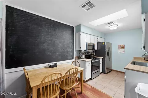 97 N Cooper Rd #82, Chandler, AZ 85225