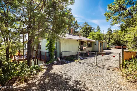 5922 W Sleepy Hollow Dr, Prescott, AZ 86305