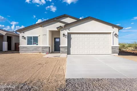 21732 E Taft Ave, Wittmann, AZ 85361 photo 2