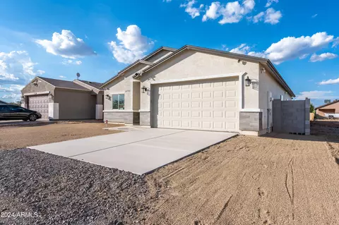 21732 E Taft Ave, Wittmann, AZ 85361 photo 3
