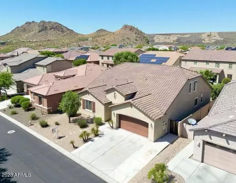 7912 W Quail Track Dr, Peoria, AZ 85383
