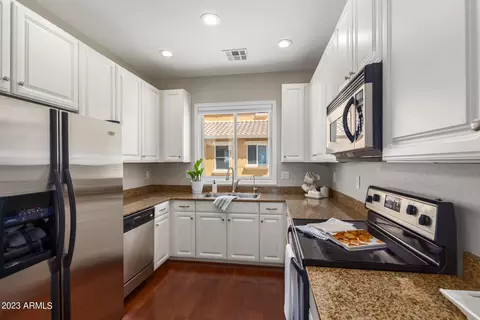 4210 E Jasper Dr, Gilbert, AZ 85296 photo 3