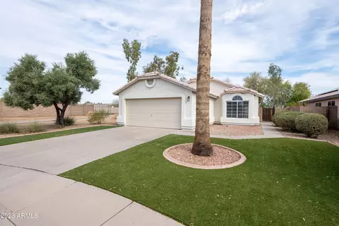 9236 W Canyon Dr, Peoria, AZ 85382