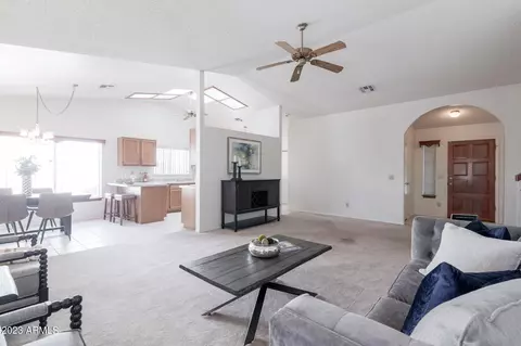 620 S Winthrop St, Gilbert, AZ 85296 photo 4