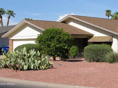 631 S Essex Ln, Mesa, AZ 85208