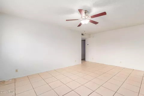 2630 E Don Carlos Ave, Tempe, AZ 85288 photo 8
