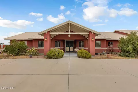 30046 N Varnum Rd, San Tan Valley, AZ 85143