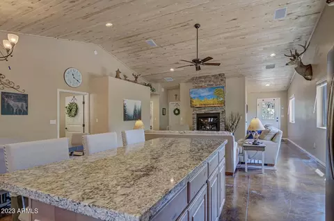 5780 W Sundance Dr, Pine, AZ 85544 photo 13