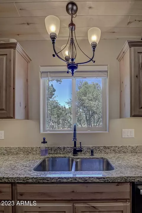 5780 W Sundance Dr, Pine, AZ 85544 photo 12