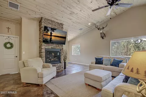5780 W Sundance Dr, Pine, AZ 85544 photo 6