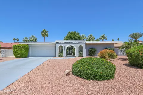 224 W Pine Valley Dr, Phoenix, AZ 85023