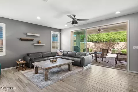 2232 E Ottawa Ln, Phoenix, AZ 85024 photo 5