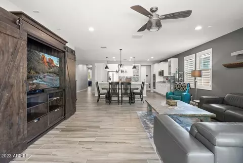 2232 E Ottawa Ln, Phoenix, AZ 85024 photo 7