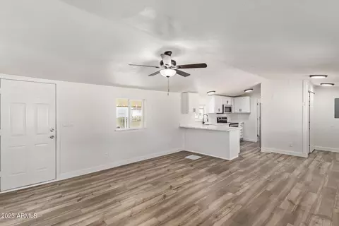 514 S 98th Pl, Mesa, AZ 85208 photo 6