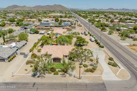8310 W Daley Ln, Peoria, AZ 85383
