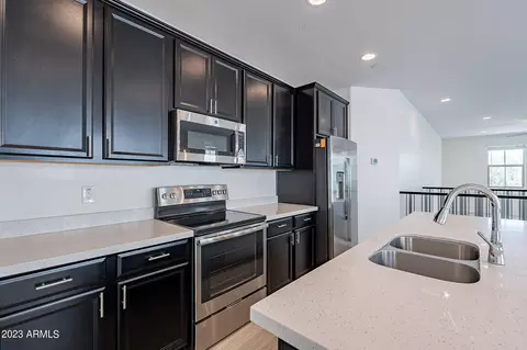 2792 S Harmony Ave, Gilbert, AZ 85295 photo 3