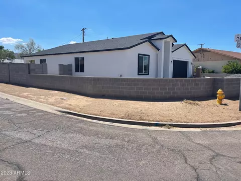 2029 E St Catherine Ave, Phoenix, AZ 85042 photo 2