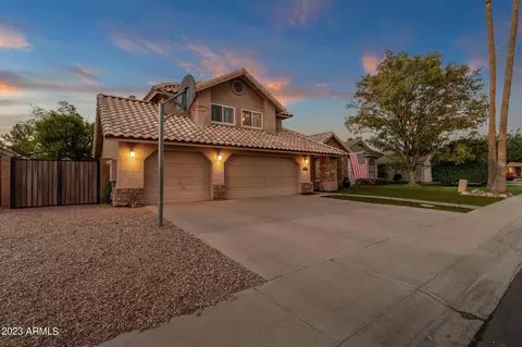 932 Encinas Ave, Gilbert, AZ 85234 photo 3