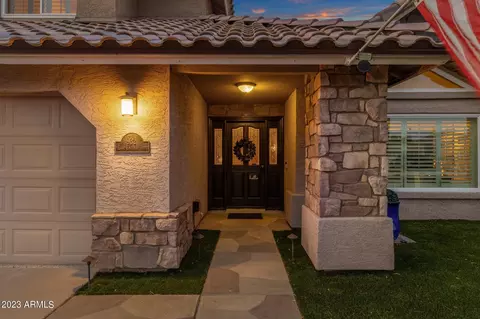 932 Encinas Ave, Gilbert, AZ 85234 photo 5