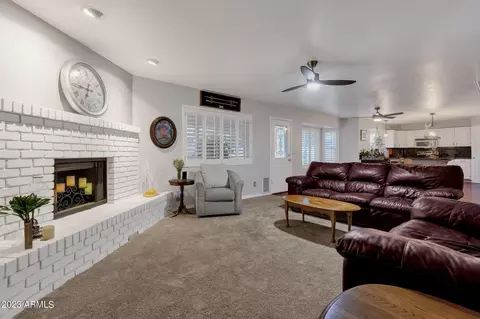 932 Encinas Ave, Gilbert, AZ 85234 photo 25