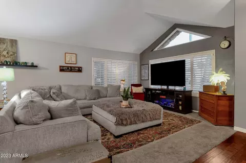932 Encinas Ave, Gilbert, AZ 85234 photo 7