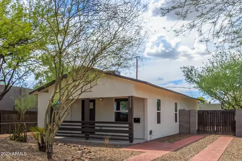 2520 N Mitchell St, Phoenix, AZ 85006 photo 6