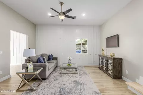 2520 N Mitchell St, Phoenix, AZ 85006 photo 11