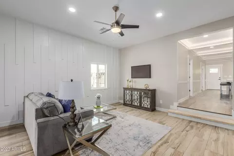 2520 N Mitchell St, Phoenix, AZ 85006 photo 7