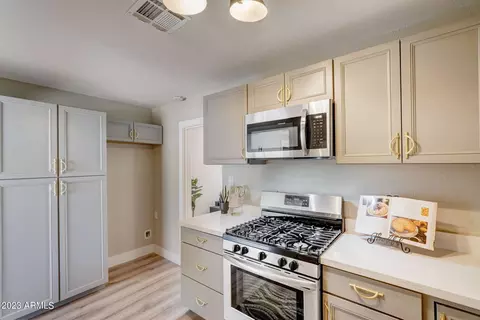 1808 E Cheery Lynn Rd, Phoenix, AZ 85016 photo 17