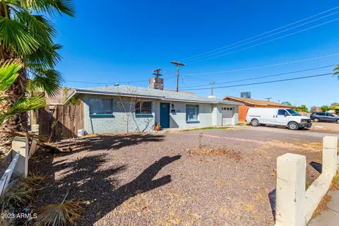 4708 W Mitchell Dr, Phoenix, AZ 85031 photo 4