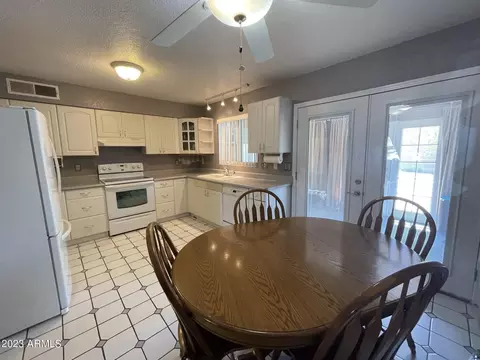 2317 E Paradise Ln, Phoenix, AZ 85022 photo 8