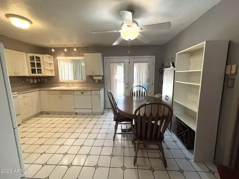 2317 E Paradise Ln, Phoenix, AZ 85022 photo 9