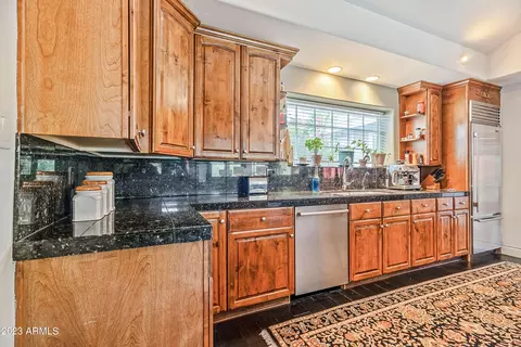 3233 E Oregon Ave, Phoenix, AZ 85018 photo 6
