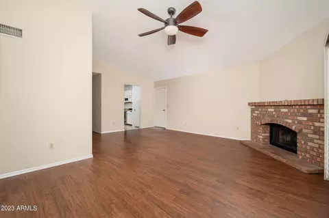 109 E Campo Bello Dr, Phoenix, AZ 85022 photo 6
