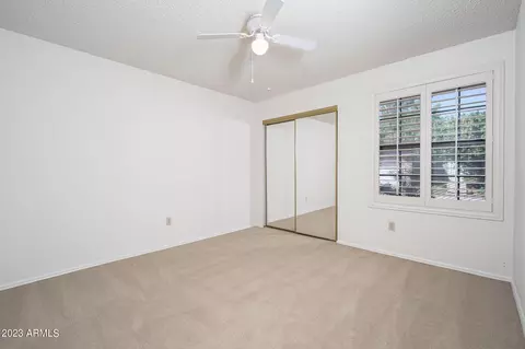 109 E Campo Bello Dr, Phoenix, AZ 85022 photo 16