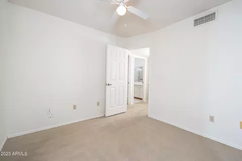 109 E Campo Bello Dr, Phoenix, AZ 85022 photo 15