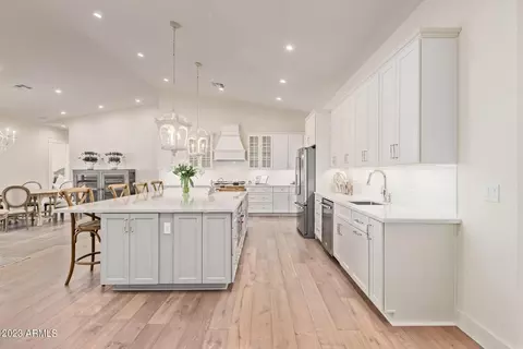 3824 E Highland Ave, Phoenix, AZ 85018 photo 15