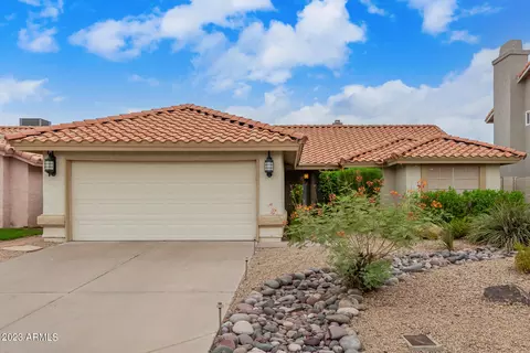 4232 E Amberwood Dr, Phoenix, AZ 85048