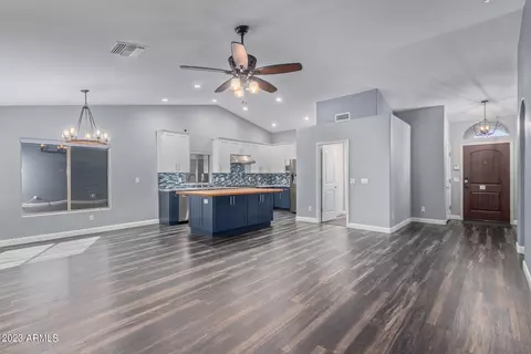 3326 E Princeton Ave, Gilbert, AZ 85234 photo 8