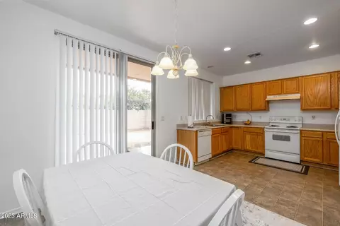 908 E Cathy Dr, Gilbert, AZ 85296 photo 8