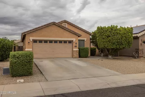 908 E Cathy Dr, Gilbert, AZ 85296 photo 3