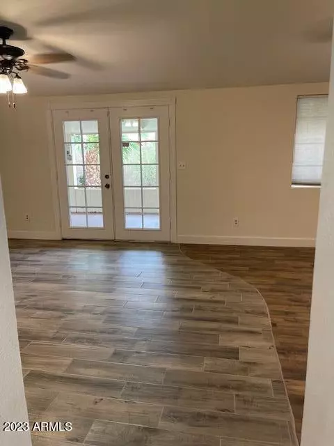 3239 W Corrine Dr, Phoenix, AZ 85029 photo 7