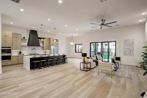 1506 E Tuckey Ln, Phoenix, AZ 85014 photo 33