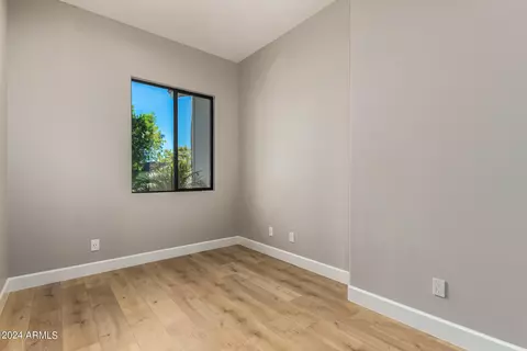 Bedroom - 3222 E Georgia Ave, Phoenix, AZ 85018 photo 1 of 6