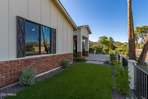 Exterior - 3222 E Georgia Ave, Phoenix, AZ 85018 photo 10 of 40