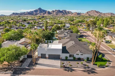 View/Area - 3222 E Georgia Ave, Phoenix, AZ 85018 photo 2 of 9