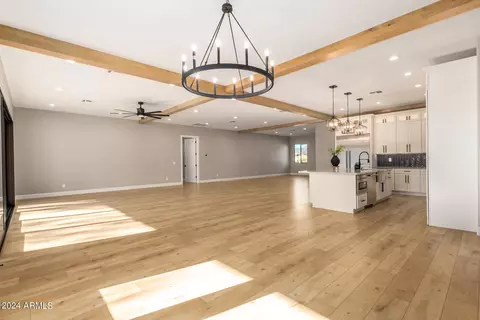 Living - 3222 E Georgia Ave, Phoenix, AZ 85018 photo 1 of 8