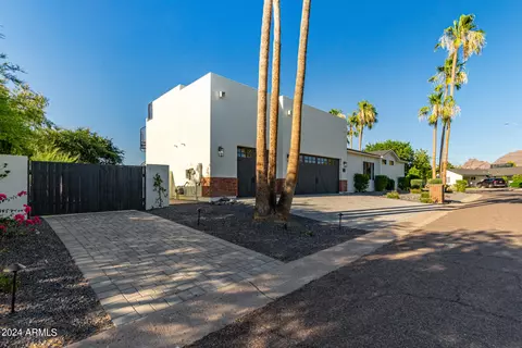 Exterior - 3222 E Georgia Ave, Phoenix, AZ 85018 photo 12 of 40