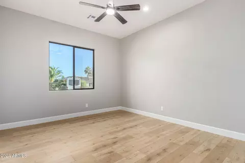 Bedroom - 3222 E Georgia Ave, Phoenix, AZ 85018 photo 5 of 6