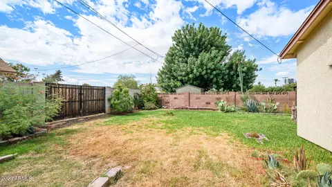 2511 E Cheery Lynn Rd, Phoenix, AZ 85016 photo 19